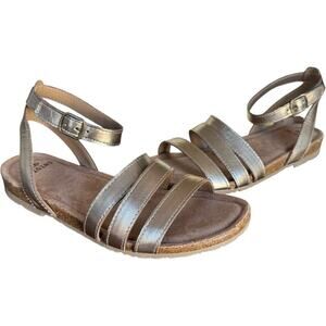 NWT Earth Origin Leesa Wide Ankle Strap Sandals Argon Metallic Women's Size 8.5
